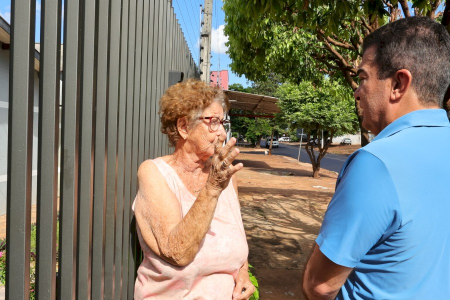 Prefeitura avança com recapeamento na Mozart Calheiros e mobilidade no Água Boa