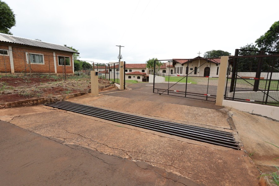 Prefeitura vai acabar com alagamentos em mosteiro e levar recapeamento ao Parque Alvorada