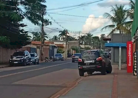 Funcionária de supermercado é baleada após discussão por troca de cerveja
