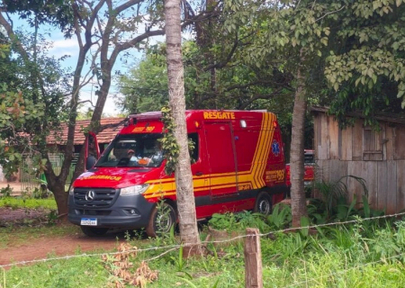 Mulher tenta matar homem com colher de pedreiro e confessa crime à polícia em Costa Rica