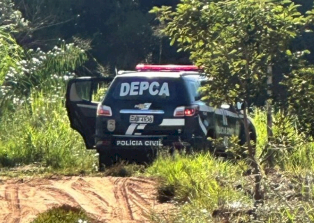 Mulher é presa para cumprir pena de 10 anos por estupro de vulnerável