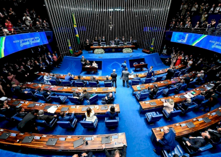 Senado aprova projeto que dificulta aborto legal em crianças vítimas de estupro