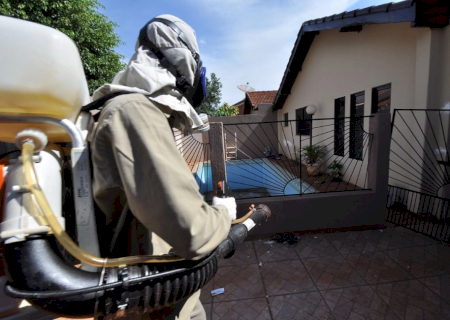 Prefeitura vistoria mais 1.387 imóveis e encontra 5 focos do Aedes aegypti