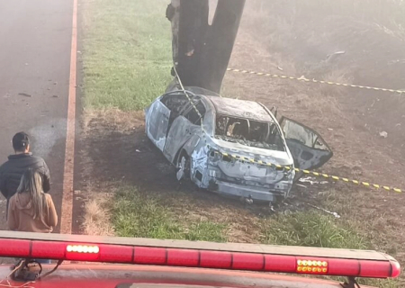 Duas pessoas morrem carbonizadas em grave acidente entre Dourados a Panambi