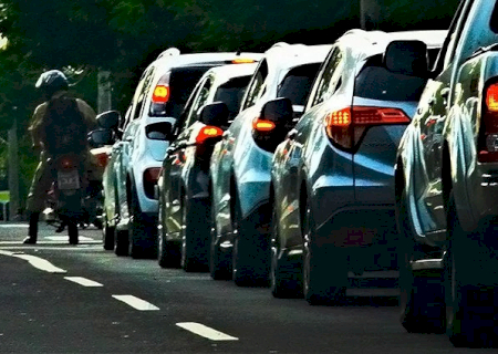 Prazo para pagar licenciamento de veículos com placas finais 1, 2 e 3 termina hoje