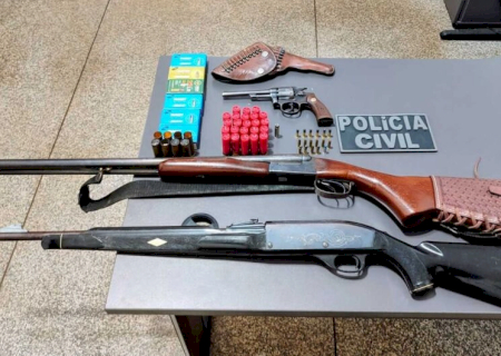Polícia encontra arsenal com quase 400 munições durante atendimento de violência doméstica