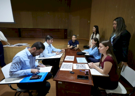 Prefeitura empossa servidores aprovados em concurso e fortalece serviços à população