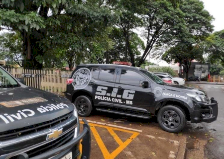 Dois homens são presos após série de furtos de caminhonetes em Dourados
