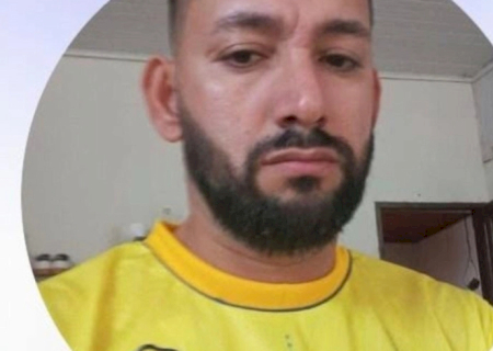 Homem é executado a tiros ao ser chamado por dupla no portão de residência