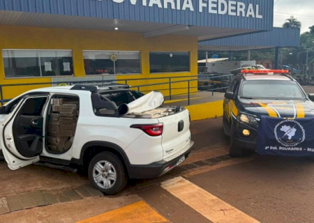 Motorista tenta fugir e acaba preso com carga de maconha