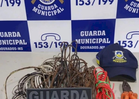 Homem é preso após furtar fios de residência desocupada em Dourados