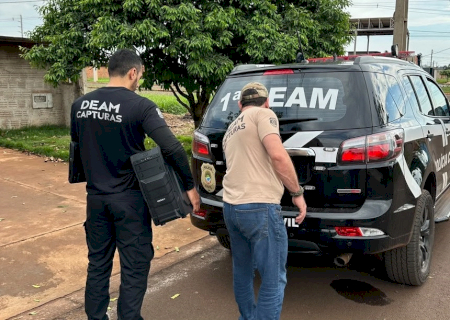 Homem acusado de divulgar vídeos íntimos de adolescente é alvo de buscas em Dourados