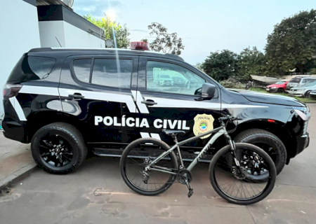Dupla é presa por furto e receptação de bicicleta avaliada em R$ 2 mil