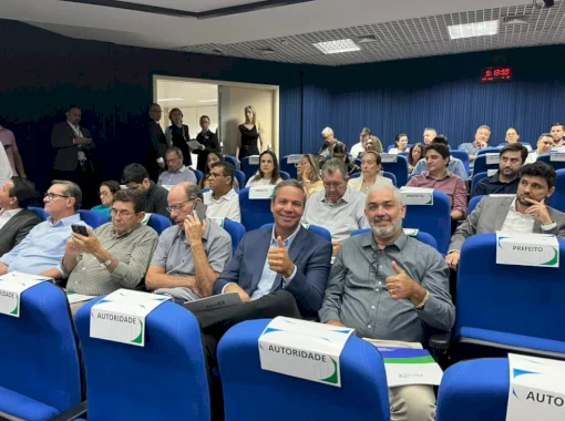 Tiago Carbonaro e Flávio Godoy buscam soluções modernas no TCE/MS para melhorar a gestão pública