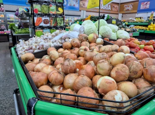 Procon identifica diferença de até 484% em itens da cesta básica em Dourados