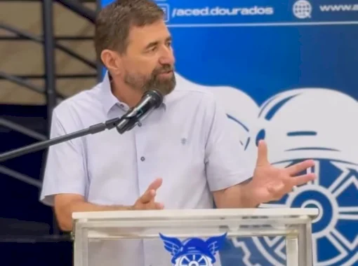 Presidente da Associação Comercial e Empresarial de Dourados (ACED), Everaldo Leite, recebeu o governador Eduardo Riedel e o prefeito Marçal Filho para um encontro com empresários de Dourados e região