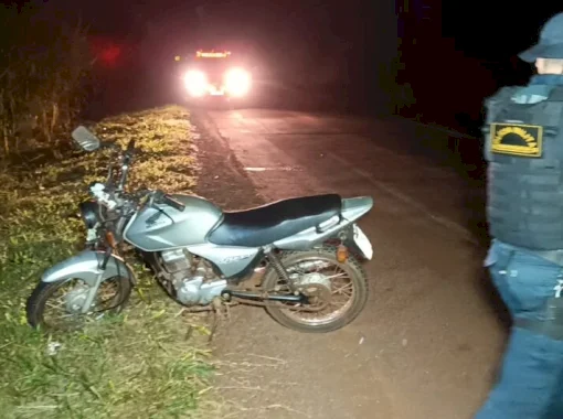 Motociclista morre a caminho do hospital após acidente com carreta em Dourados
