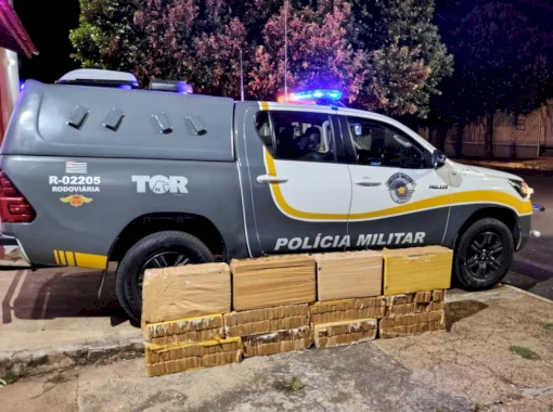 Veículo roubado na fronteira é encontrado com carga milionária de maconha em SP