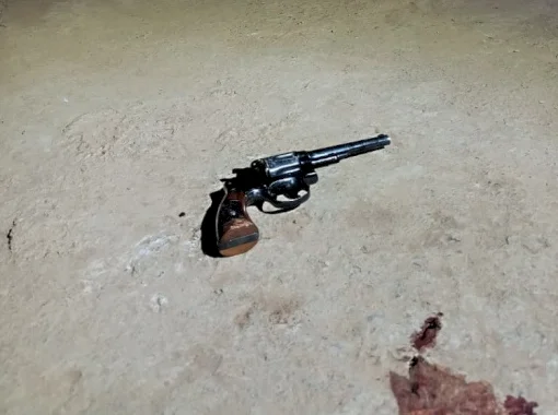 Operação termina com morte de homem armado e apreensão de drogas em Ladário