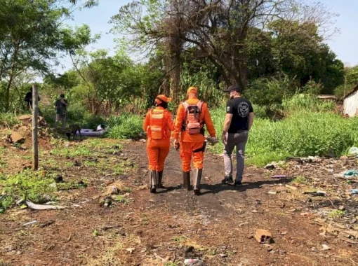 SIG e Bombeiros fazem buscas em 'favelinha' após denúncia de morte de adolescente