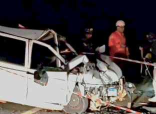Acidente envolvendo carro com contrabando mata mulher na BR-060