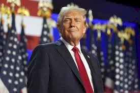 Em 1º discurso, Trump declara emergência na fronteira e fala em taxar países e em expansionismo: 'A era de ouro começa agora'