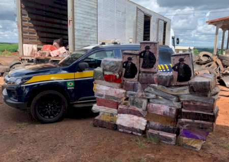 PRF apreende fardos de maconha em carga de pneus velhos na MS-164