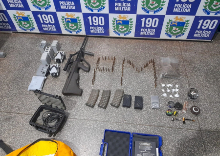 Polícia Militar apreende fuzil, drogas e drones de alta tecnologia na fronteira