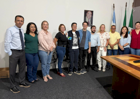 Vereadores recebem representantes da enfermagem para discutir valorização