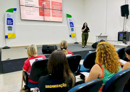 Bloquinhos e bares recebem formação para protocolo ‘Não é Não’