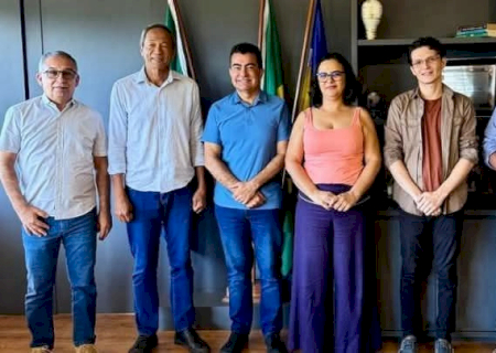 Bancada do PT na Câmara discute PAC da Saúde com prefeito