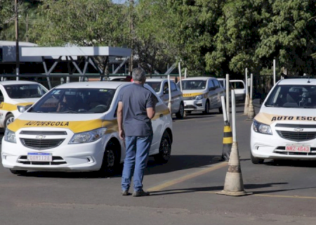 Detran-MS quer a opinião dos alunos sobre os instrutores