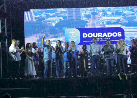 Abertura oficial da 1ª Festa da Páscoa reúne Executivo e Legislativo de Dourados