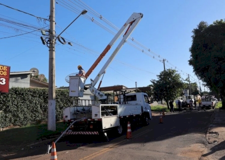 Prefeitura amplia implantação de iluminação pública em LED
