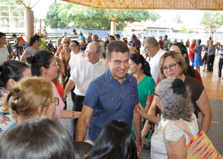 Tarde de sexta tem emoção e alegria na acolhida a idosos no Jorjão