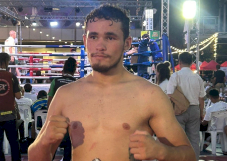 Douradense é campeão em torneio internacional de Muay Thai na Tailândia