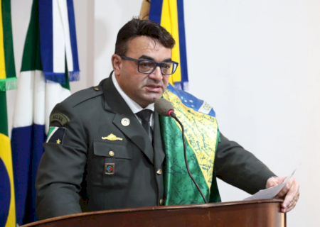 Vereador bolsonarista tumultua sessão após carta assinada por “mulheres do PT”