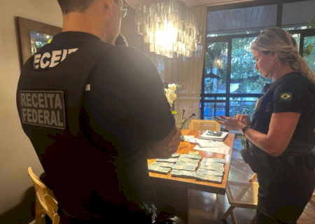 Fraude nas licitações de tablets e notebooks rendeu propina de R$ 1 milhão, suspeita PF