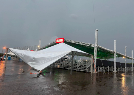 Temporal causa danos no Parque de Exposições
