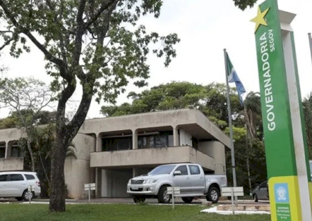 Riedel diz que crise chega ao Estado