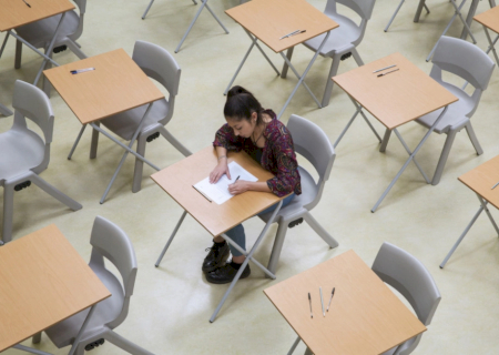 Mato Grosso do Sul e o desafio da Medicina: notas de corte altas e foco em Ciências da Natureza