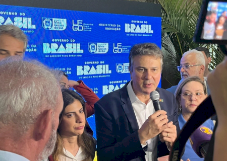 UFGD vira palco de reivindicações indígenas e promessa de investimentos durante inauguração de prédio