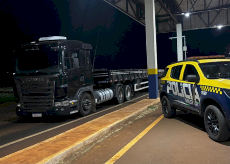 Carreta roubada em Minas Gerais é recuperada em MS; mãe de caminhoneiro agradece a policiais