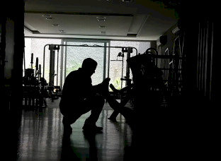 Incêndio em subestação provoca apagão na madrugada em todas as regiões