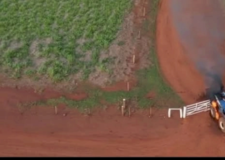 Indigenas Tocam o Terror em Terra Incendiando Fazenda e Expulsando Trabalhadores