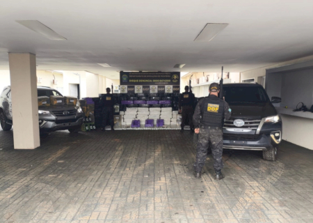 DOF recupera caminhonetes furtadas e apreende quase 3,7 toneladas de drogas