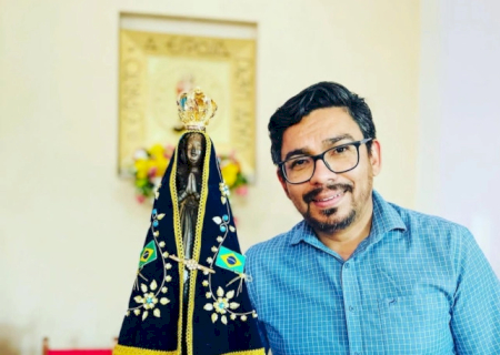 Crueldade: padre é assassinado com golpes de marreta e faca em assalto; dois autores são presos