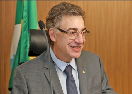 Gabinete de Neno Razuk empregava milicianos e estava a serviço do jogo do bicho, diz juiz