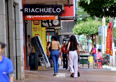 Dourados volta a gerar novos empregos, maioria ocupados por mulheres com ensino médio