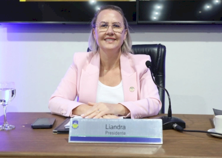 Liandra cobra reativação da iluminação do Douradão e reforço na segurança do Ceper do BNH 3º Plano